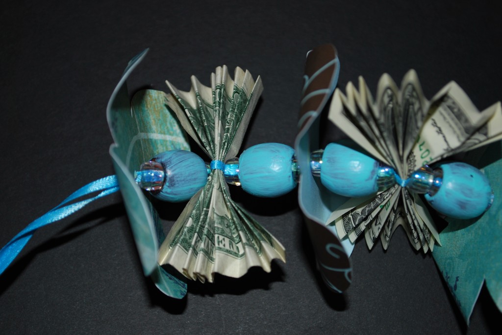 Money Leis