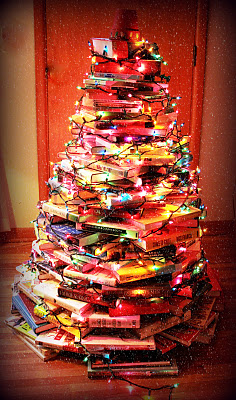 book-tree-lit-light-1