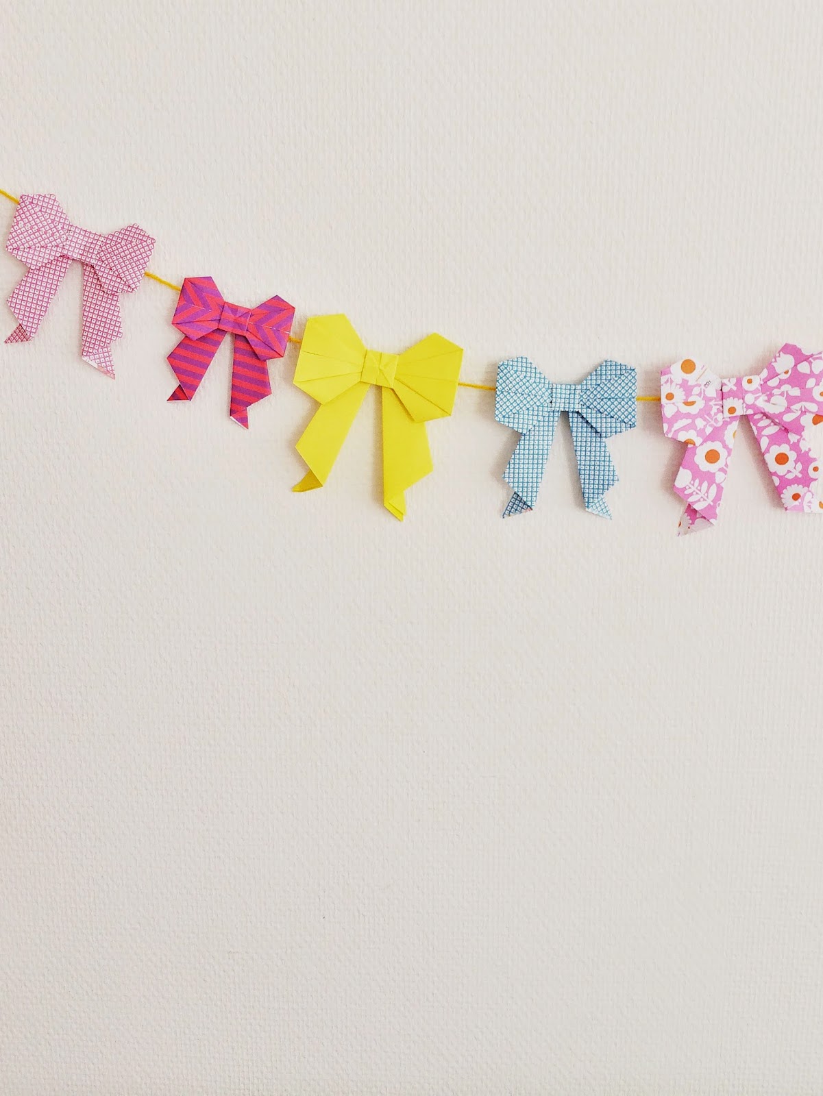 Origami bow 