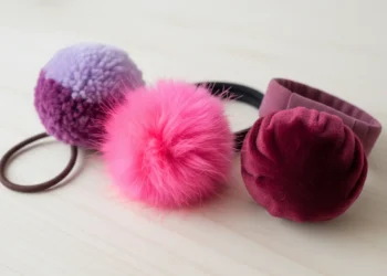 Diy Pom Pom Ponytail Holder