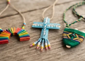Popsicle Necklace Crafts